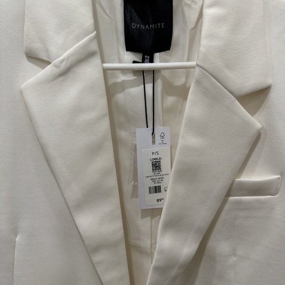 Dynamite White Blazer - Picture 3 of 4